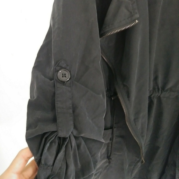 Black jacket - Picture 5 of 7